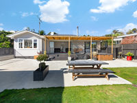 photo property thumbnail