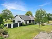 photo property thumbnail