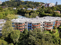 photo property thumbnail