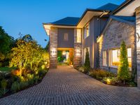 photo property thumbnail