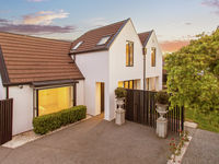 photo property thumbnail