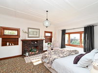 photo property thumbnail