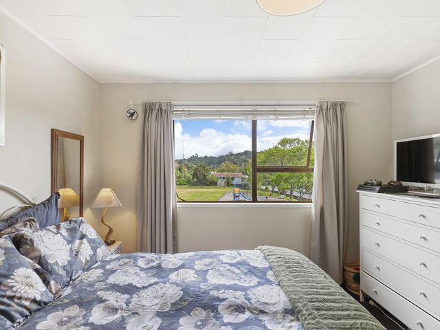 53 Spinella Drive Bayview