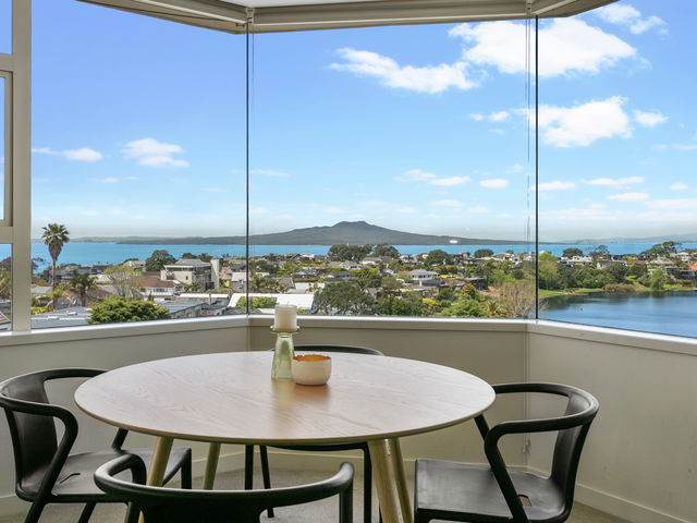 3/90 Kitchener Road Milford