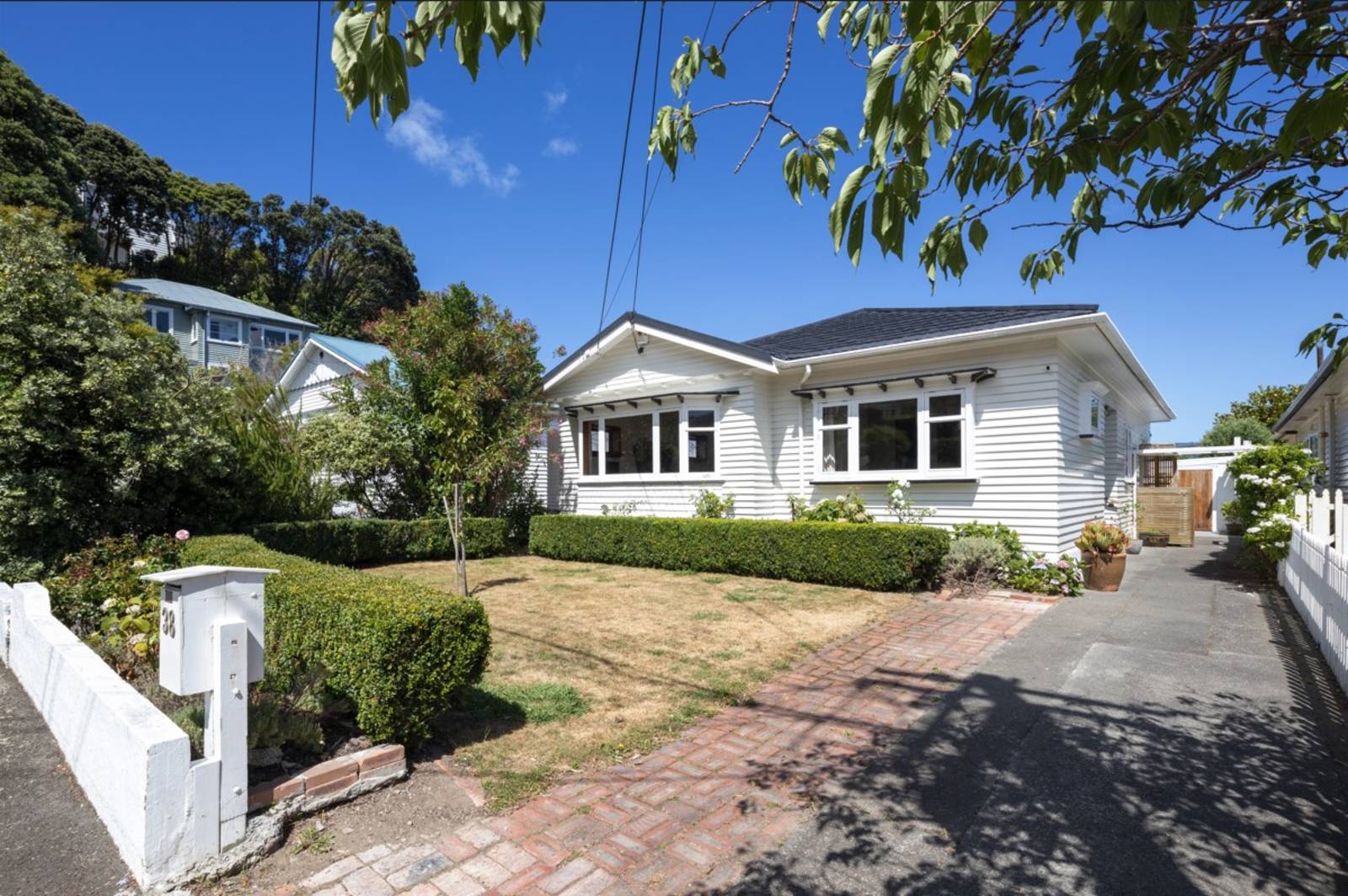 38 Bentinck Avenue, Strathmore Park 3 Bed House Sale by Tender