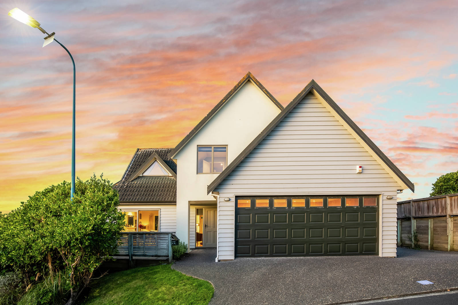 69 St Ives Drive, Camborne 4 Bed House Private Sale