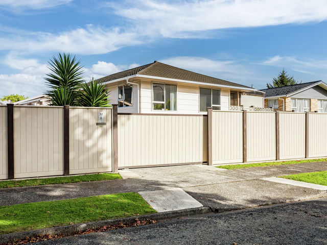 32 Brightwater Crescent Totara Park