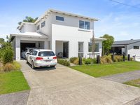 photo property thumbnail