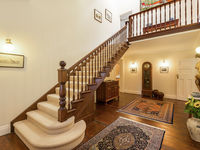 photo property thumbnail
