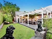 photo property thumbnail