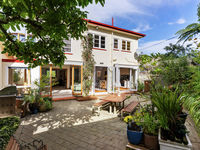 photo property thumbnail