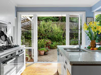 photo property thumbnail