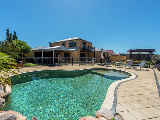 75 San Javier Circle Secret Harbour