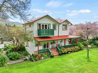 photo property thumbnail