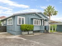 photo property thumbnail