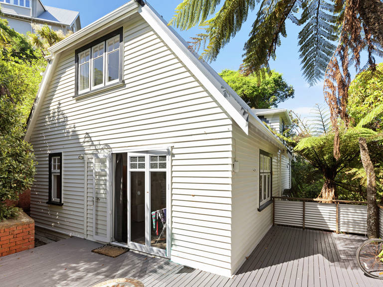 64 Norway Street Aro Valley