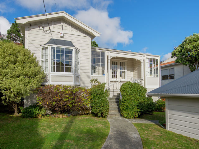 35 Waipapa Road Hataitai