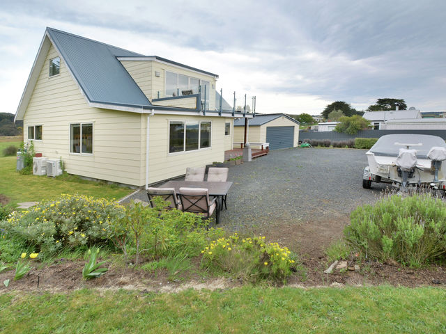 196 Moturata Road Taieri Mouth