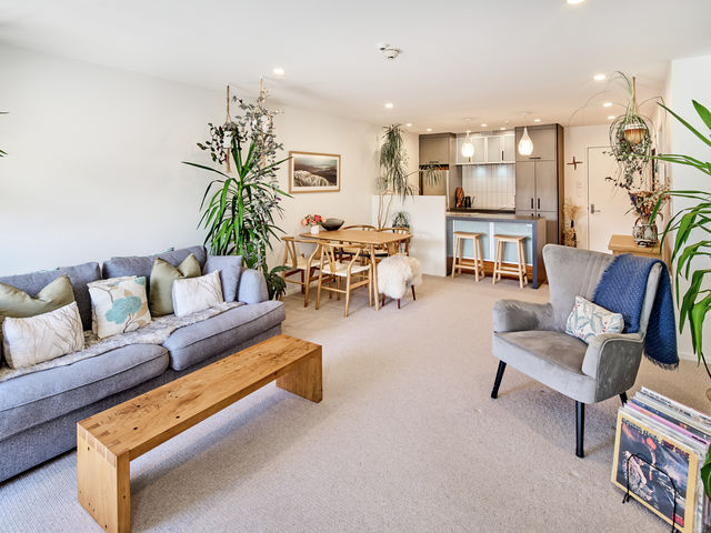 9/208 Jackson Street Petone