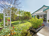 photo property thumbnail