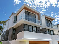 photo property thumbnail