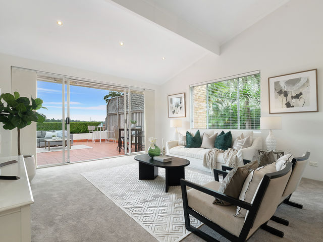 8/45-49 Pellisier Road Putney