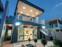 photo property thumbnail