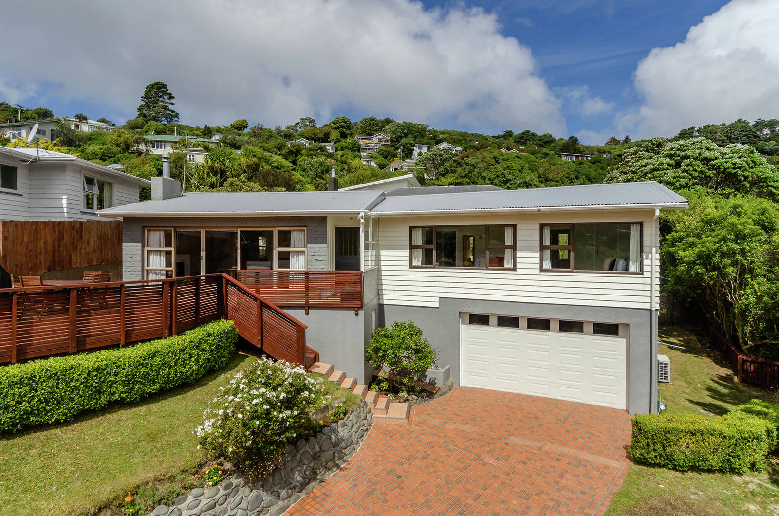 2 Rutland Way, Wadestown 4 Bed House Sale by Tender