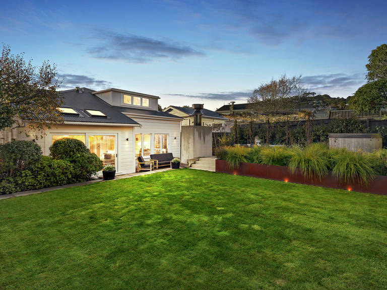 17 West Road Northland