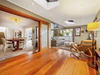 photo property thumbnail