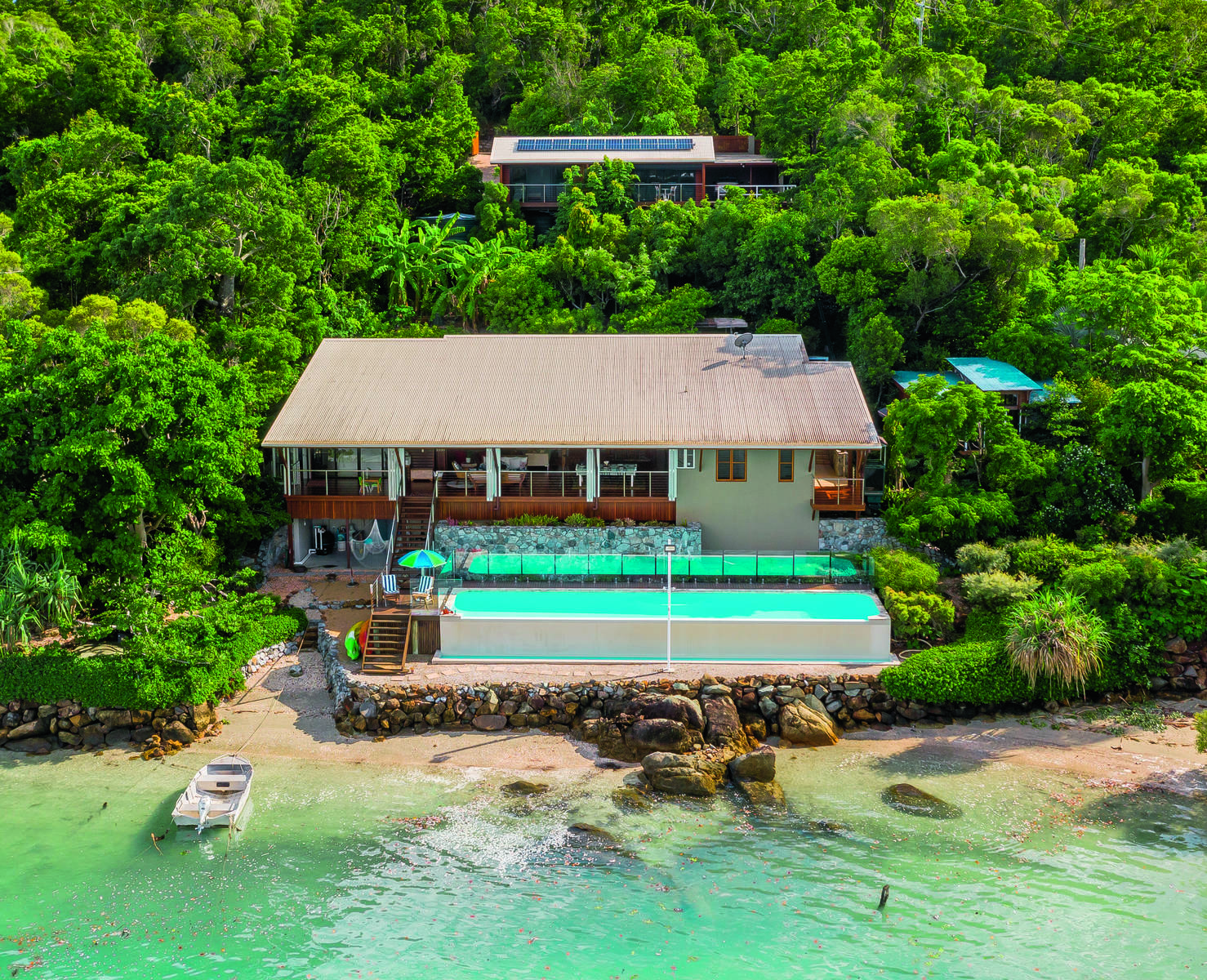 377 Mandalay Airlie Beach , Airlie Beach 3 Bed House For Sale