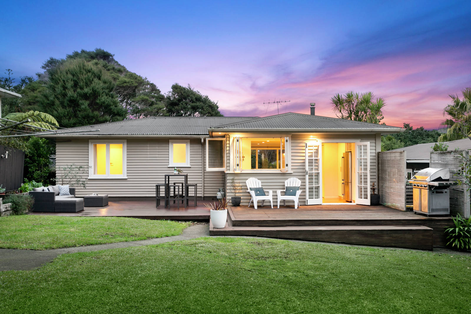 41 Atkinson Road, Titirangi 3 Bed House Private Sale