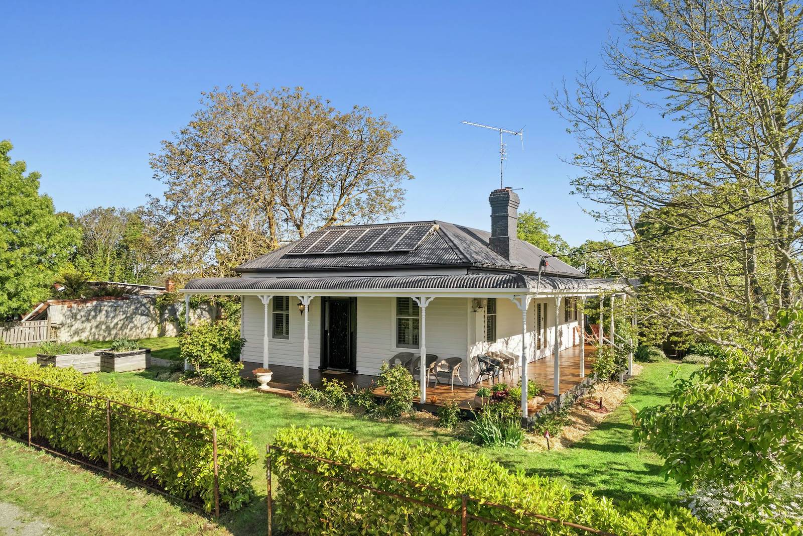 32 Stanbridge Street, Daylesford 3 Bed House For Sale