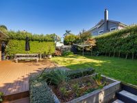 photo property thumbnail