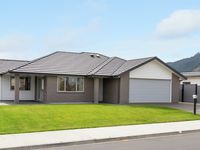 photo property thumbnail