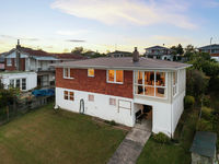 photo property thumbnail