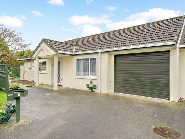 9 Millwood Place Silverstream