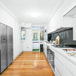 84 Cormier Pike Apt. 054 - Balgowlah heights