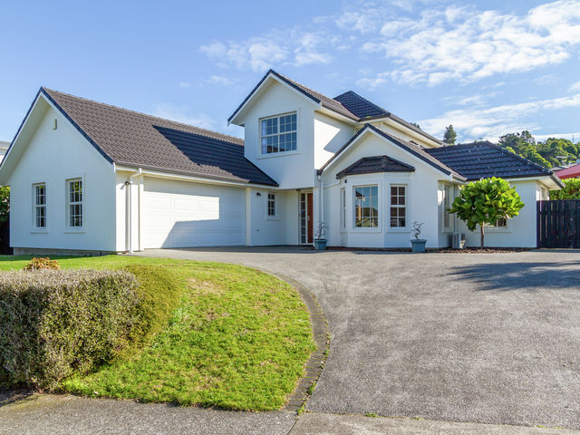 95 Redvers Drive Belmont