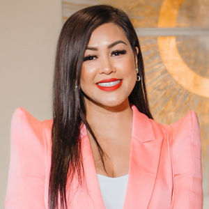 Linh  Yee