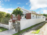 photo property thumbnail