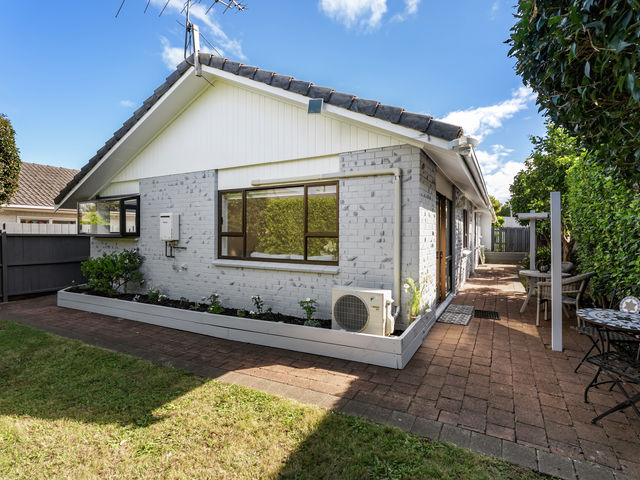 8/137A Selwyn Street Onehunga