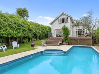 photo property thumbnail