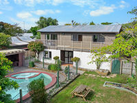 photo property thumbnail