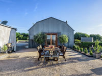 photo property thumbnail