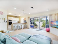 photo property thumbnail