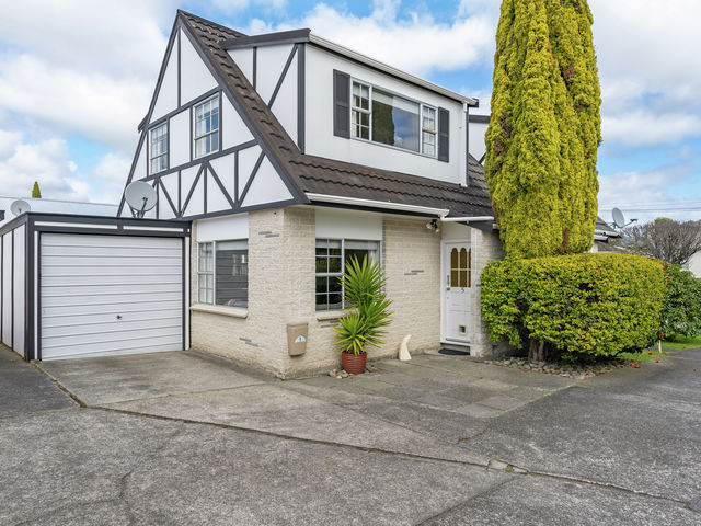 5/11 John Street Trentham