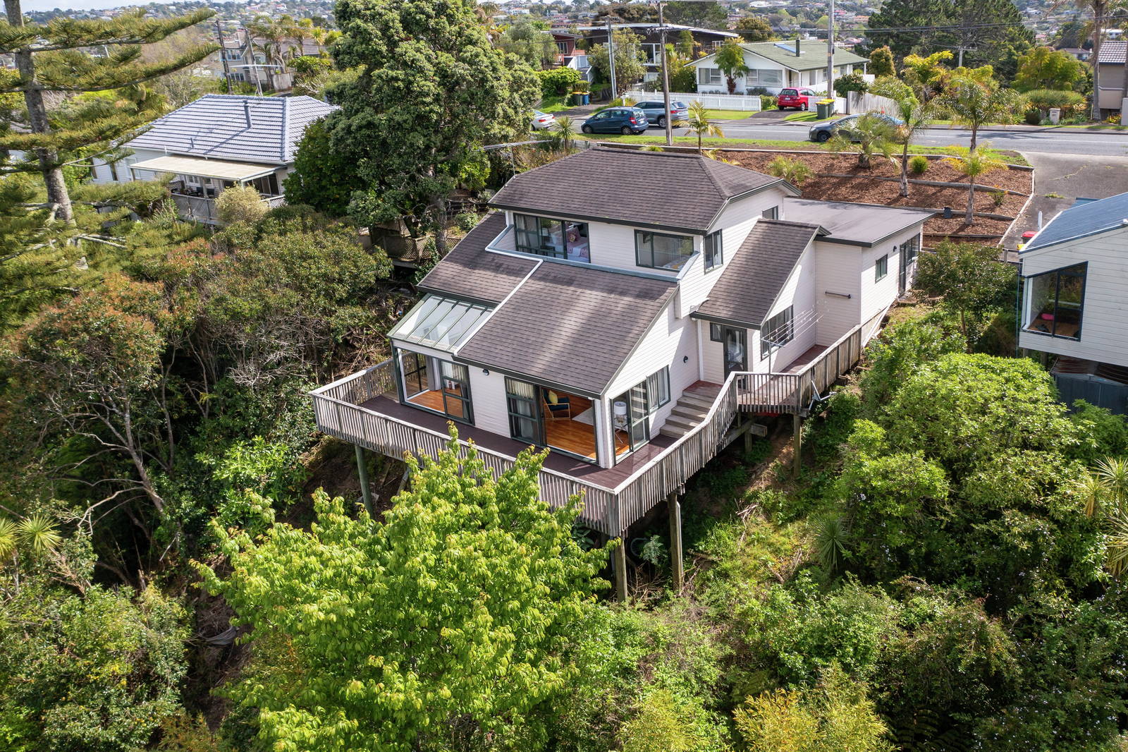 67 Woodlands Crescent, Browns Bay