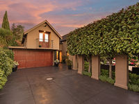 photo property thumbnail