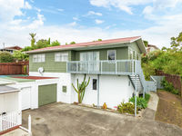 photo property thumbnail